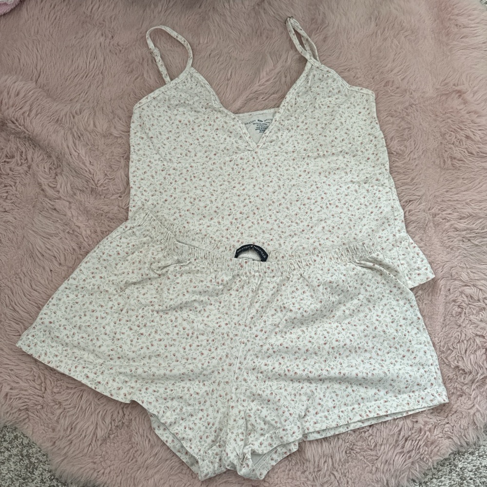 Brandy Melville Floral RARE Pajama Set